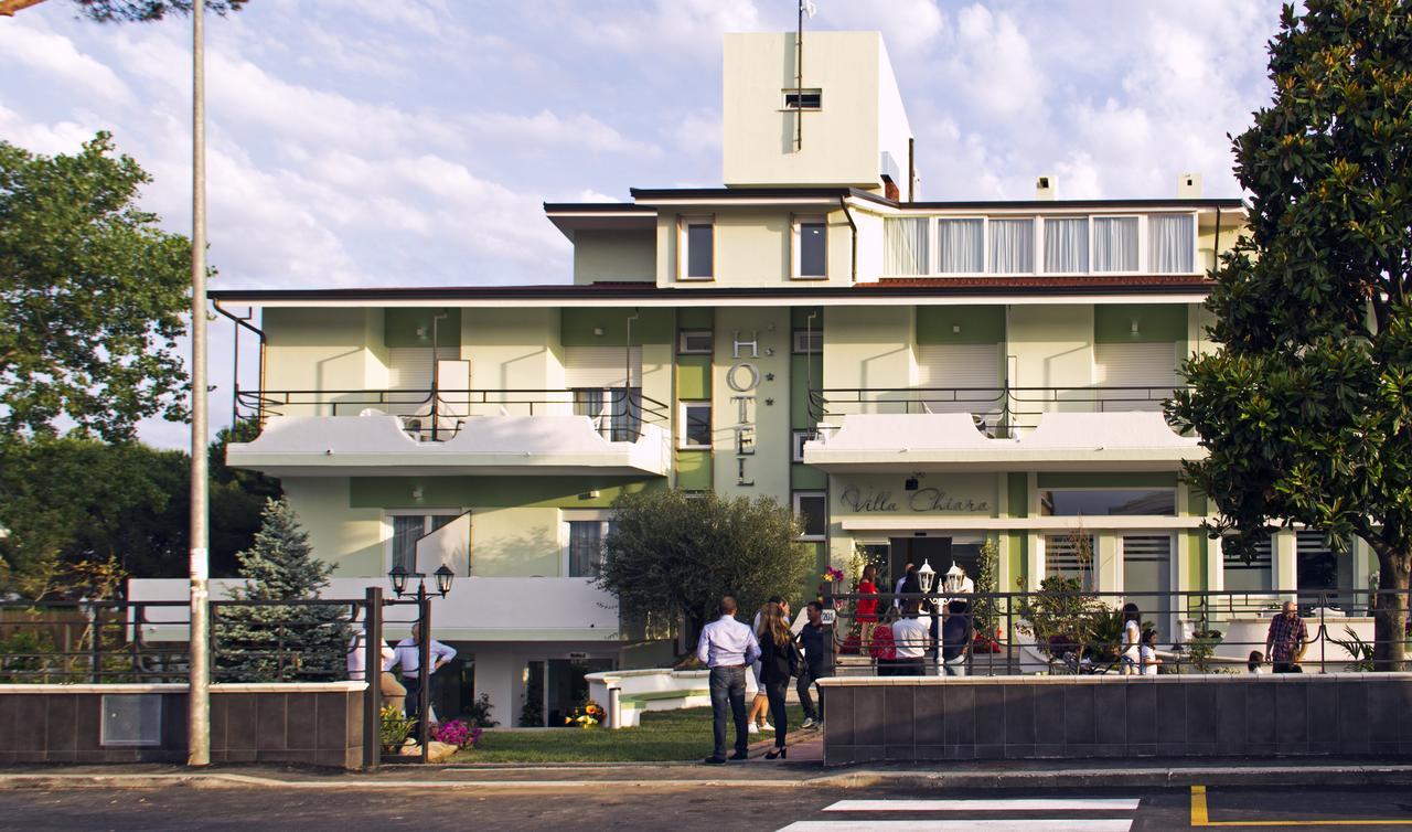Hotel Villa Chiara Terracina Exterior foto